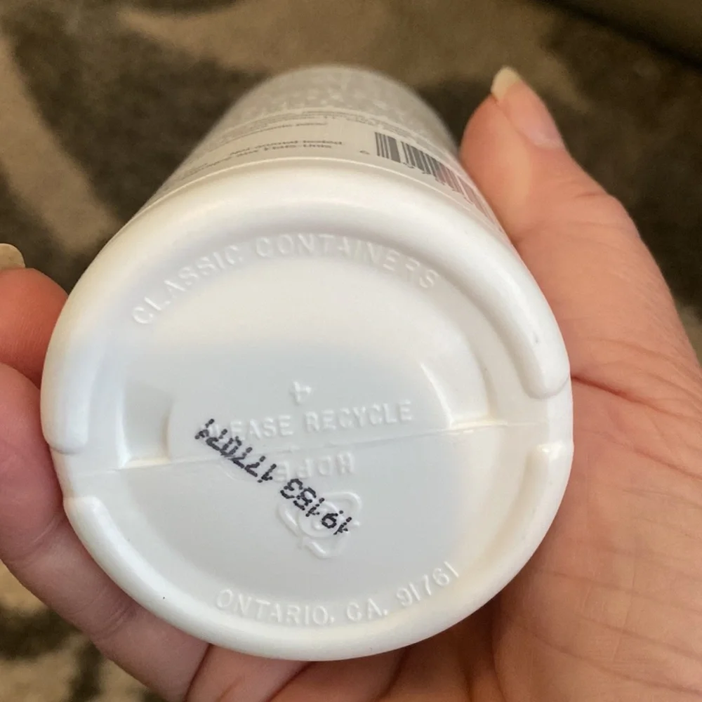 NEW. Kids Solutions by Great Clips. Afraid knot Detangler. 8 fl oz.